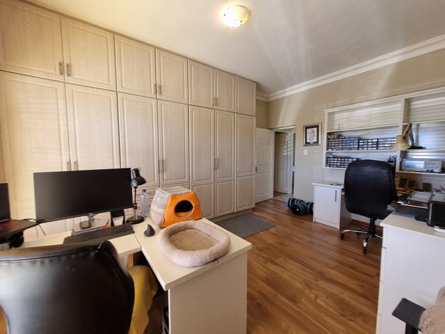 5 Bedroom Property for Sale in Wolseley Western Cape